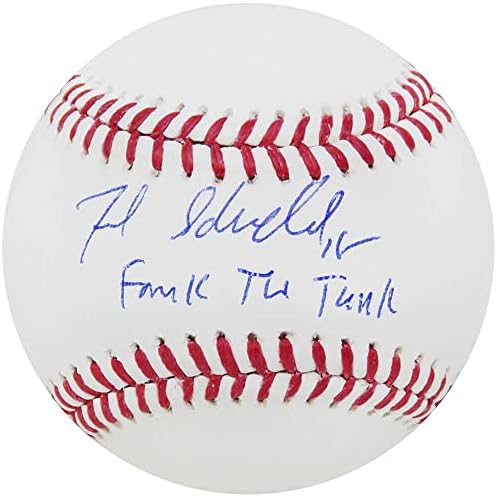 Frank Schwindel, Frank The Tank İmzalı Beyzbol Topları ile Rawlings Resmi MLB Beyzbolunu İmzaladı